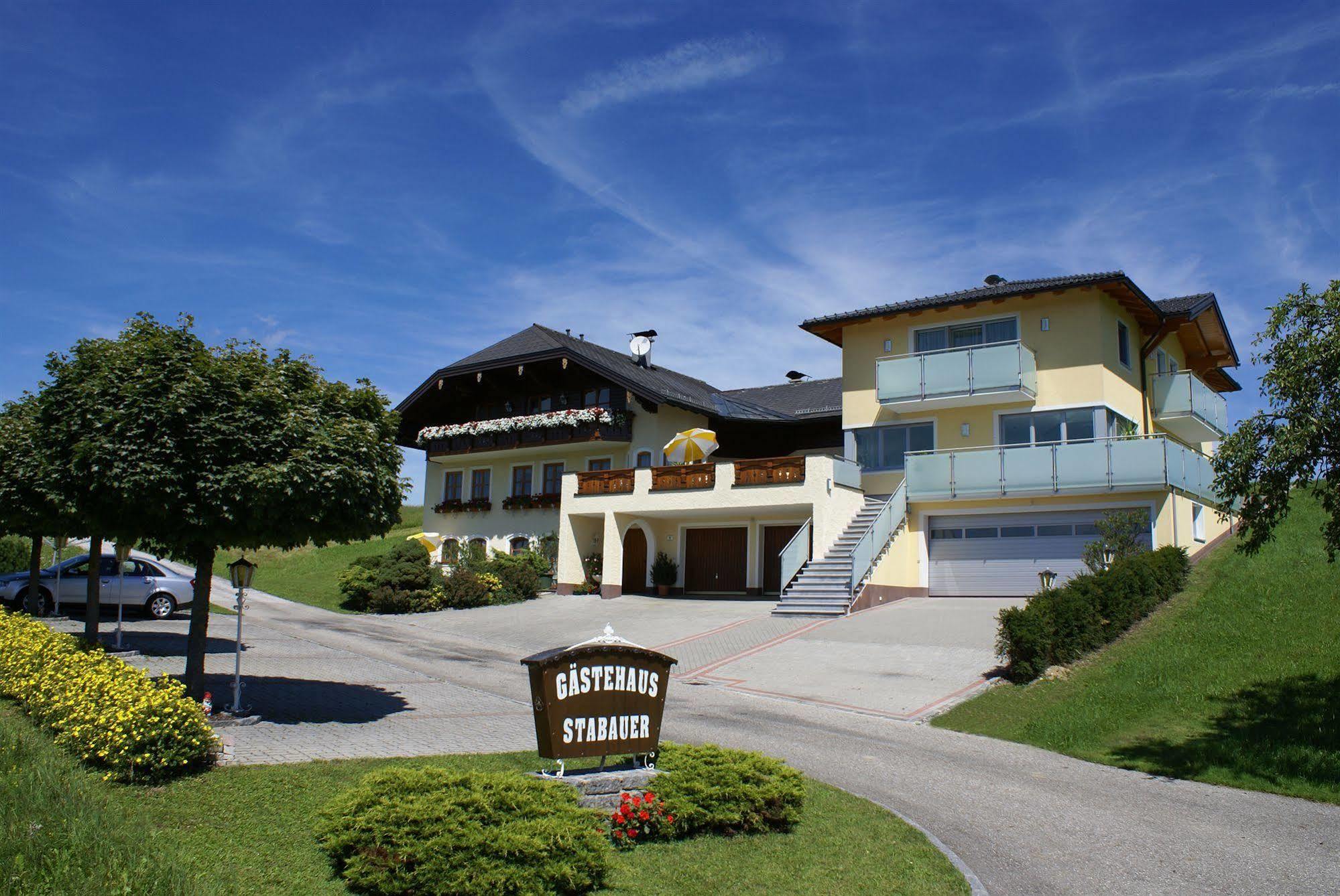 Gaestehaus Stabauer มอนด์ซี ภายนอก รูปภาพ